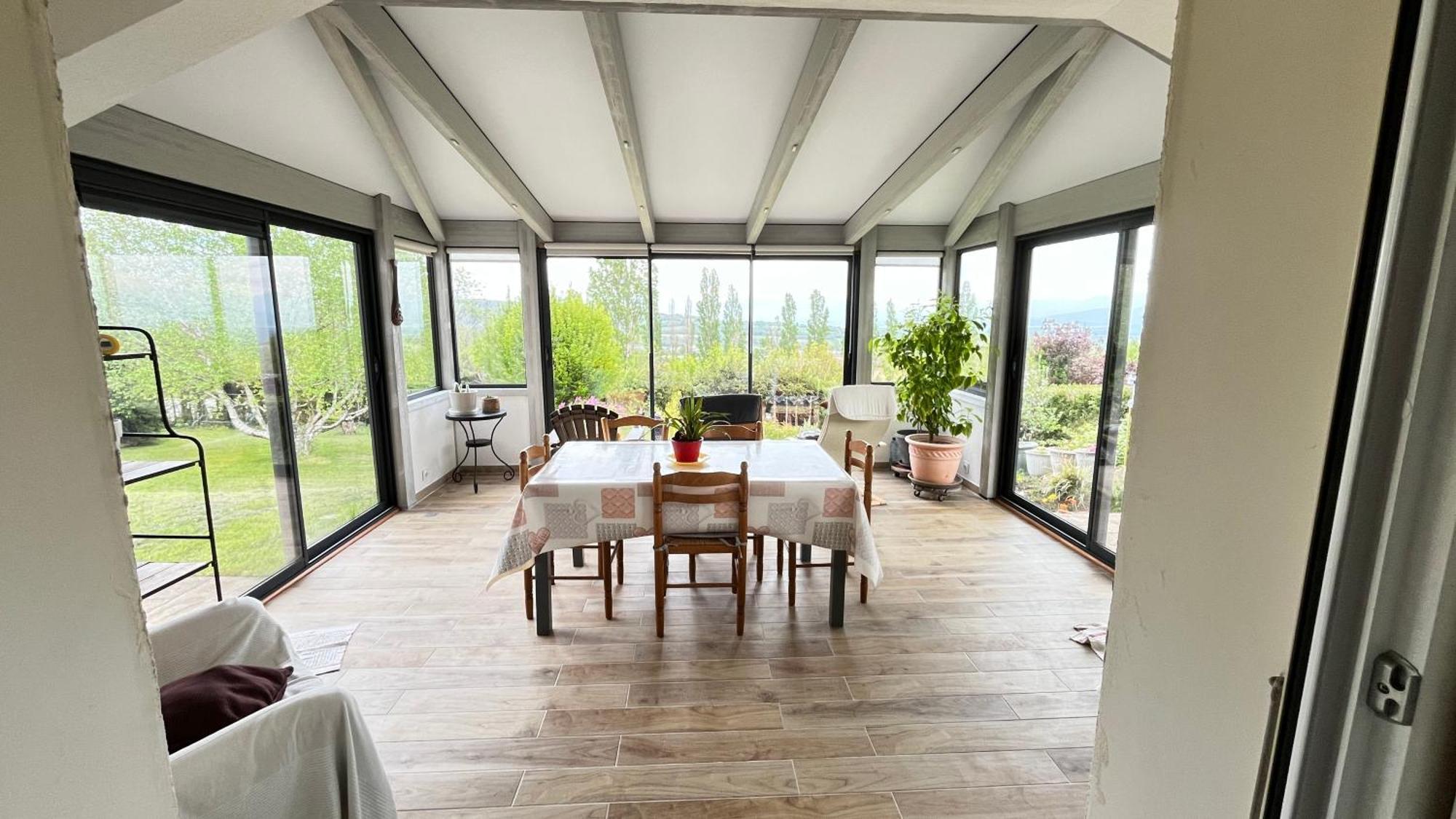 Du Montblanc 4 Pers Max Homestay *