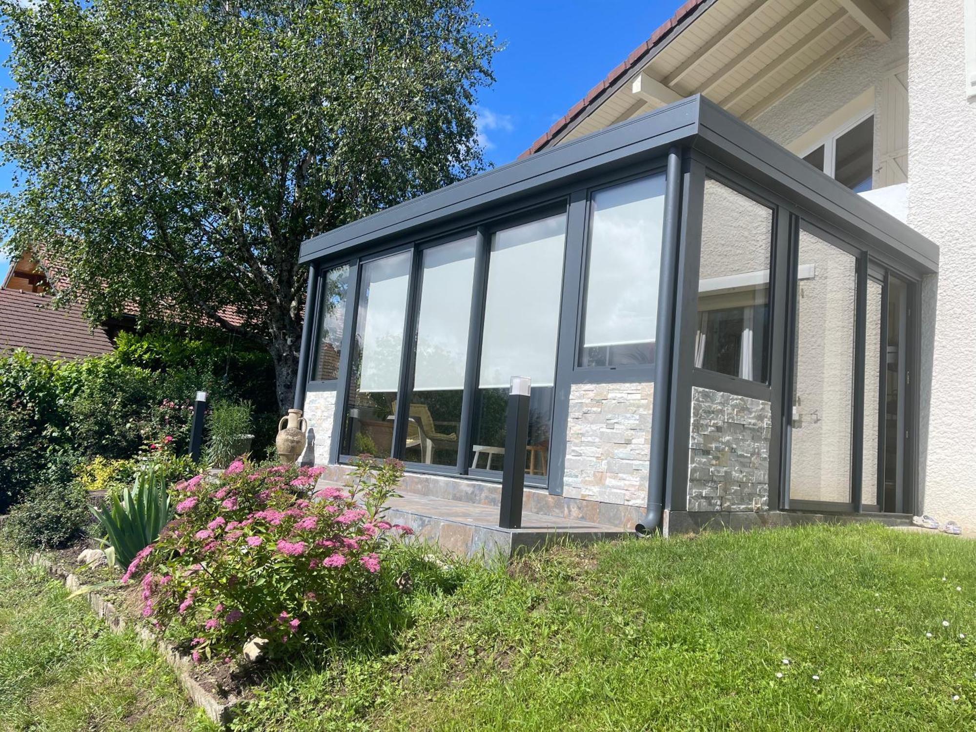Du Montblanc 4 Pers Max Homestay *